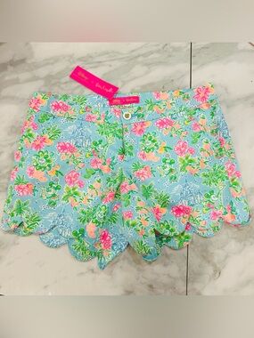 Lilly Pulitzer x DISNEY Parks Blue Floral Pink Scallop Buttercup Shorts Size 6